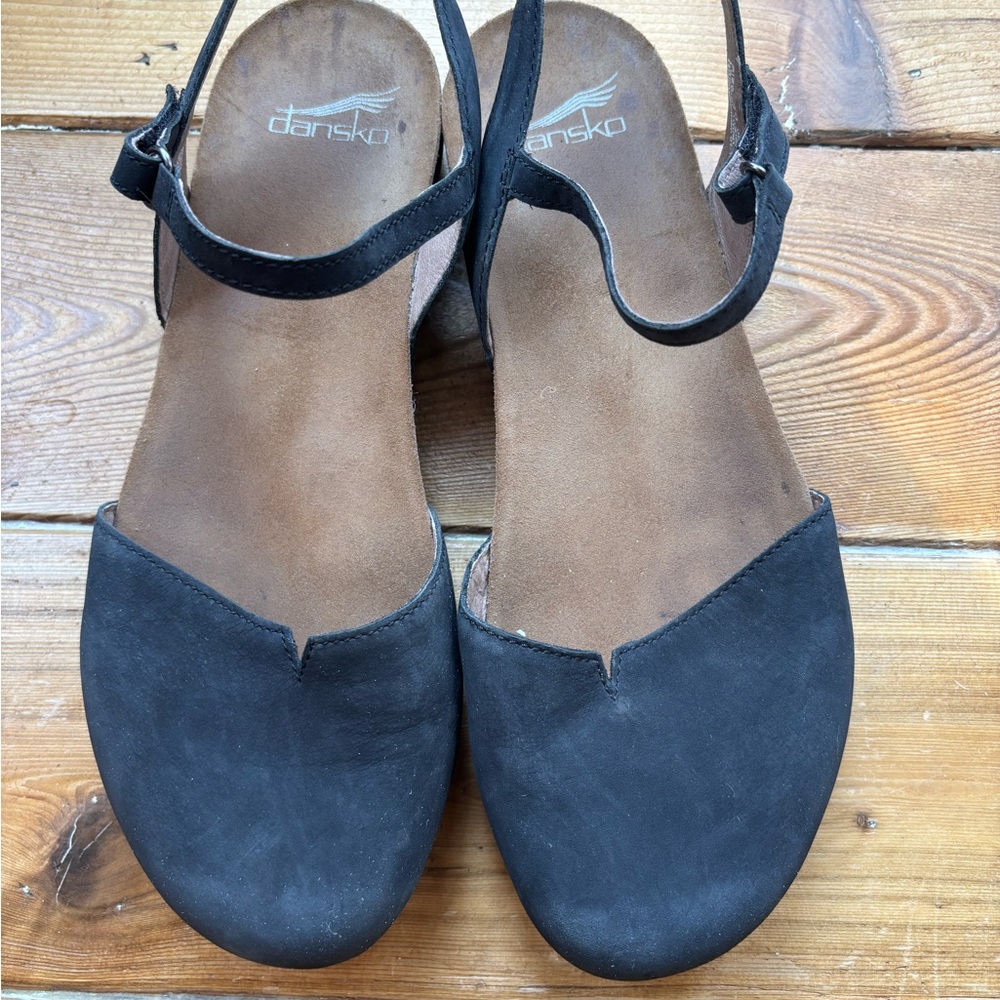Dansko Black Rowan Sandals